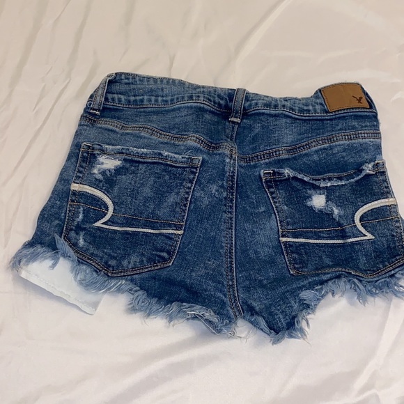 American Eagle Women Short - Picture 5 of 7